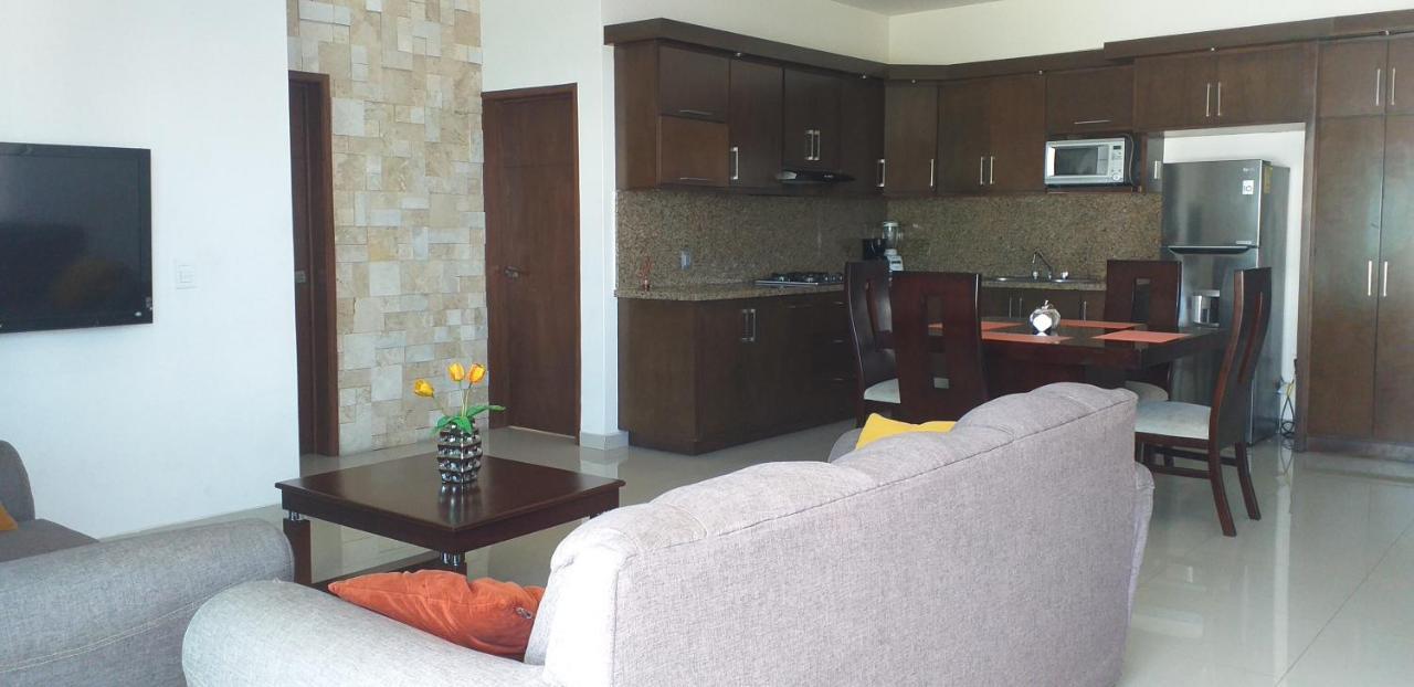 Renta Vacacional A 2 Cuadras De La Playa O Malecon De Mazatlan Apartment ภายนอก รูปภาพ