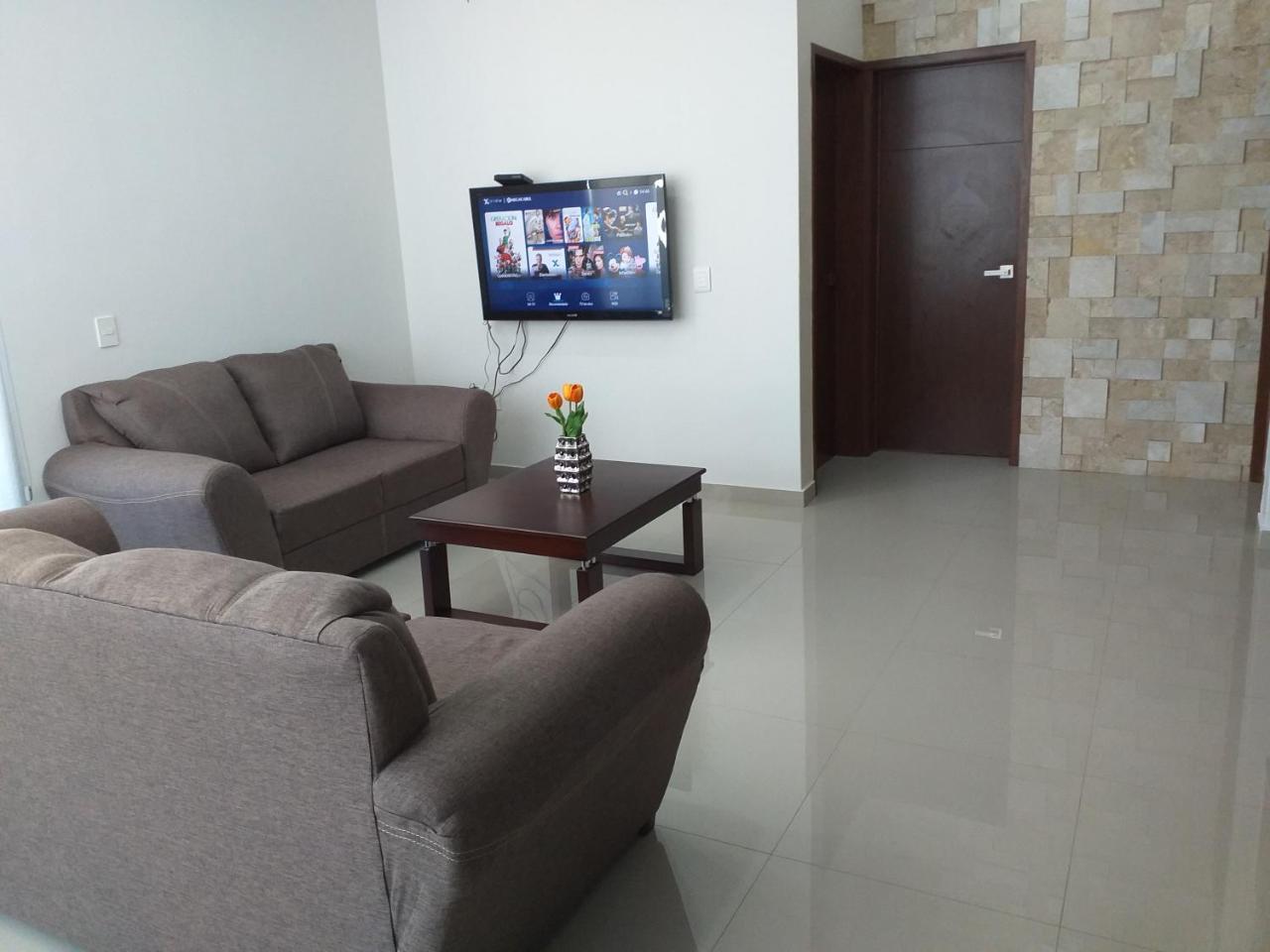 Renta Vacacional A 2 Cuadras De La Playa O Malecon De Mazatlan Apartment ภายนอก รูปภาพ