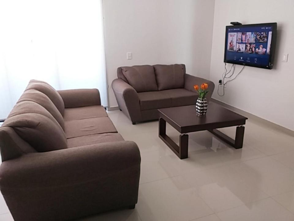 Renta Vacacional A 2 Cuadras De La Playa O Malecon De Mazatlan Apartment ภายนอก รูปภาพ